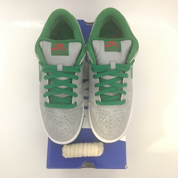 ❌SOLD❌Nike SB Dunk Low Medusa Sz 9 RARE 🔥🔥 - Picture 3 of 6